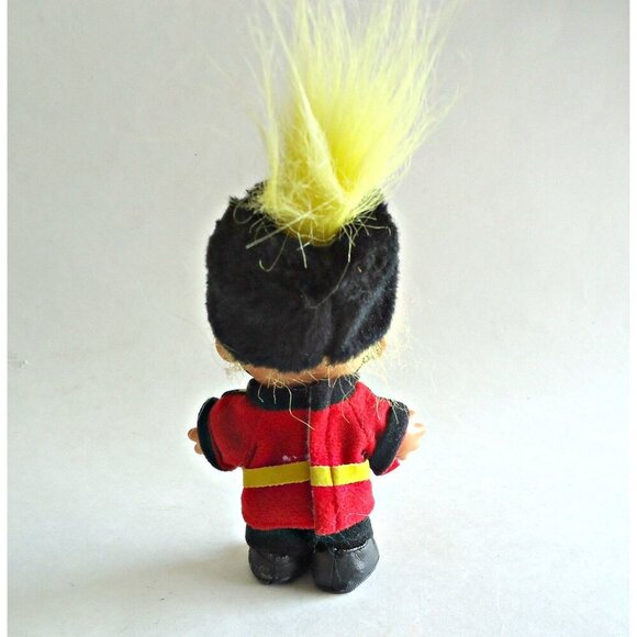 Vintage Troll Doll Ace Novelty Treasure Troll Doll English Royal Guard  Beefeate - Picture 2 of 3